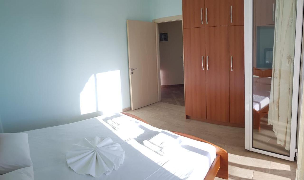 Stunning Sea View Apartments Sarandë 외부 사진